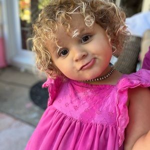 Meet your Posher, Dennys